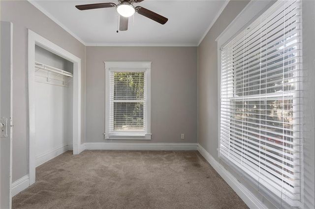 915 E 29th Street, Kansas City, MO 64109