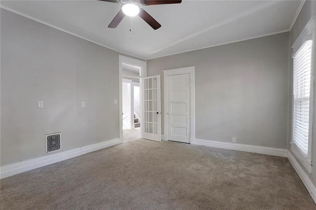 915 E 29th Street, Kansas City, MO 64109