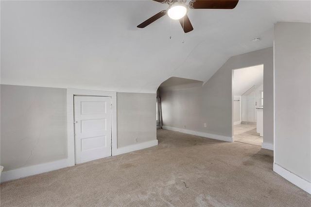 915 E 29th Street, Kansas City, MO 64109