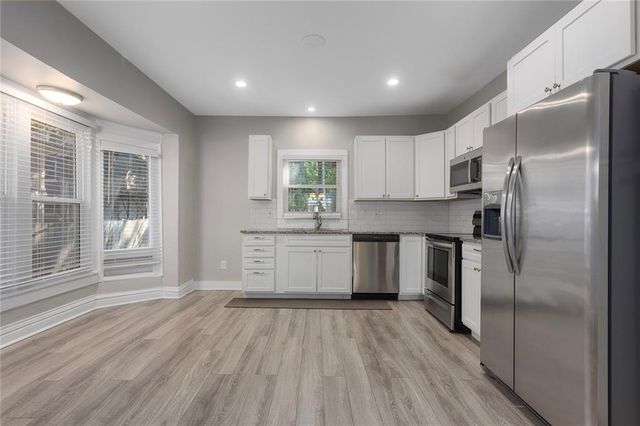 915 E 29th Street, Kansas City, MO 64109