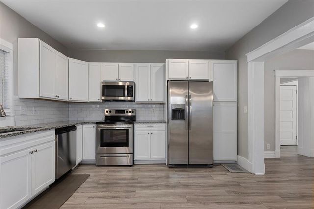 915 E 29th Street, Kansas City, MO 64109