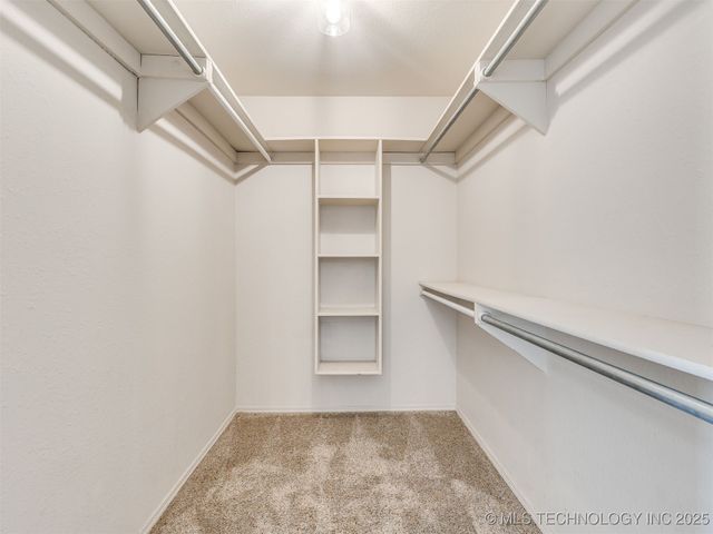 118 E 48th Street, Sand Springs, OK 74063