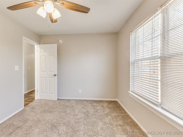 118 E 48th Street, Sand Springs, OK 74063