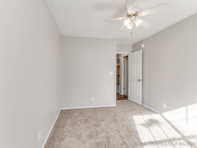 118 E 48th Street, Sand Springs, OK 74063