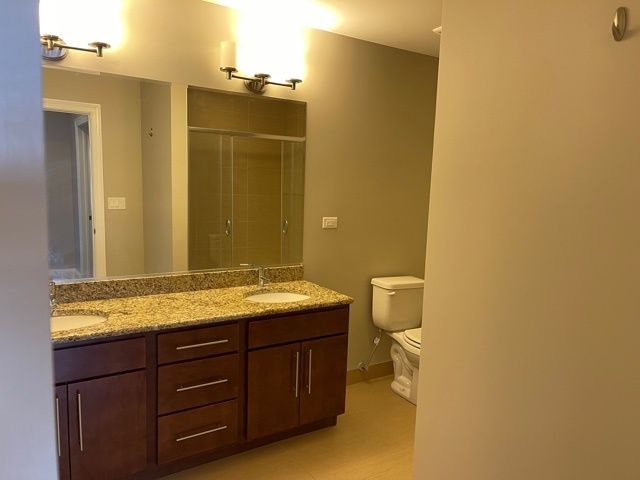 728 Diamond Lake Road 205, Mundelein, IL 60060