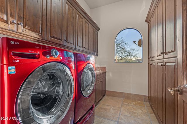 14035 E LOWDEN Court, Scottsdale, AZ 85262