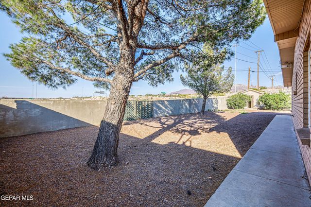 293 Atlantic Road A & B, El Paso, TX 79922