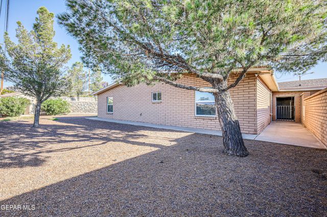 293 Atlantic Road A & B, El Paso, TX 79922