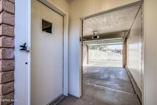 293 Atlantic Road A & B, El Paso, TX 79922