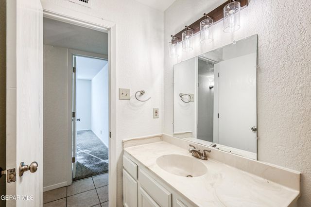 293 Atlantic Road A & B, El Paso, TX 79922