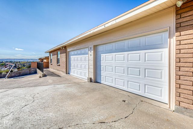 293 Atlantic Road A & B, El Paso, TX 79922