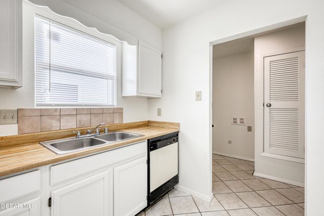 293 Atlantic Road A & B, El Paso, TX 79922