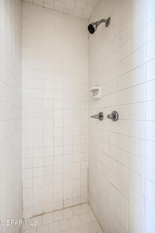 293 Atlantic Road A & B, El Paso, TX 79922