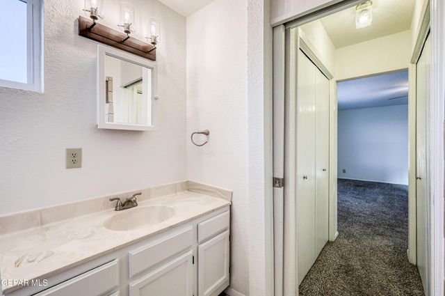 293 Atlantic Road A & B, El Paso, TX 79922