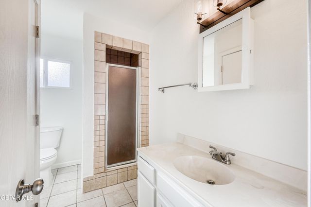 293 Atlantic Road A & B, El Paso, TX 79922