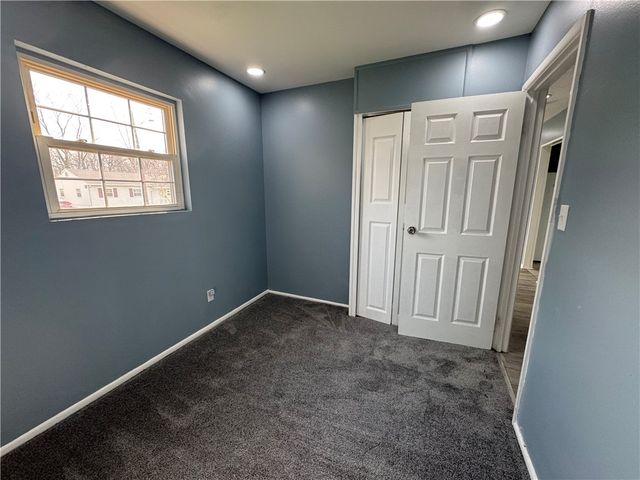 4883 Rainier Drive, Dayton, OH 45432