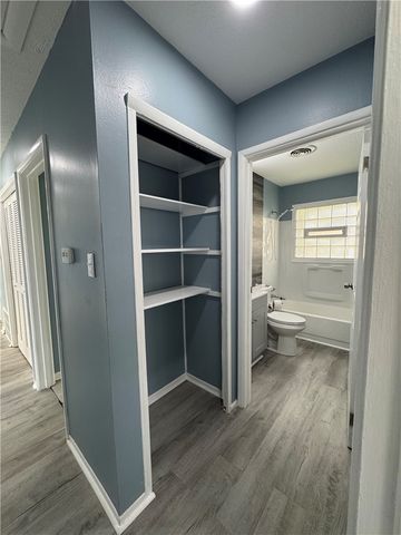 4883 Rainier Drive, Dayton, OH 45432