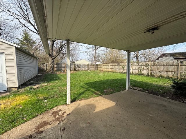 4883 Rainier Drive, Dayton, OH 45432