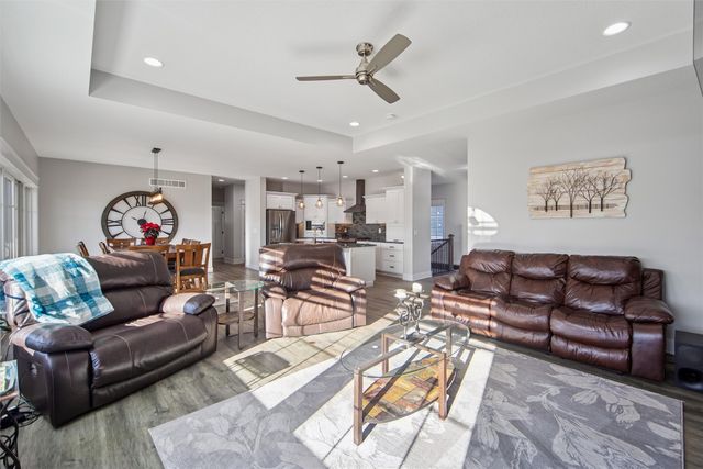 25018 Eagle Vista Drive, Adel, IA 50003