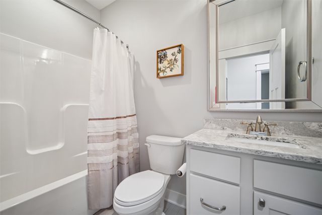 25018 Eagle Vista Drive, Adel, IA 50003