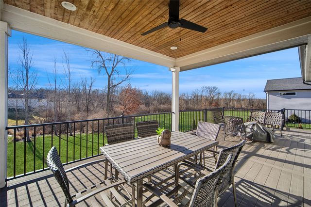 25018 Eagle Vista Drive, Adel, IA 50003