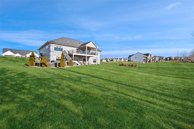 25018 Eagle Vista Drive, Adel, IA 50003