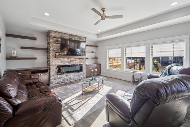 25018 Eagle Vista Drive, Adel, IA 50003