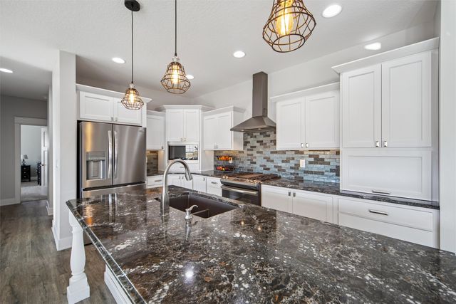 25018 Eagle Vista Drive, Adel, IA 50003