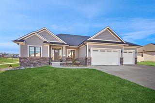 25018 Eagle Vista Drive, Adel, IA 50003