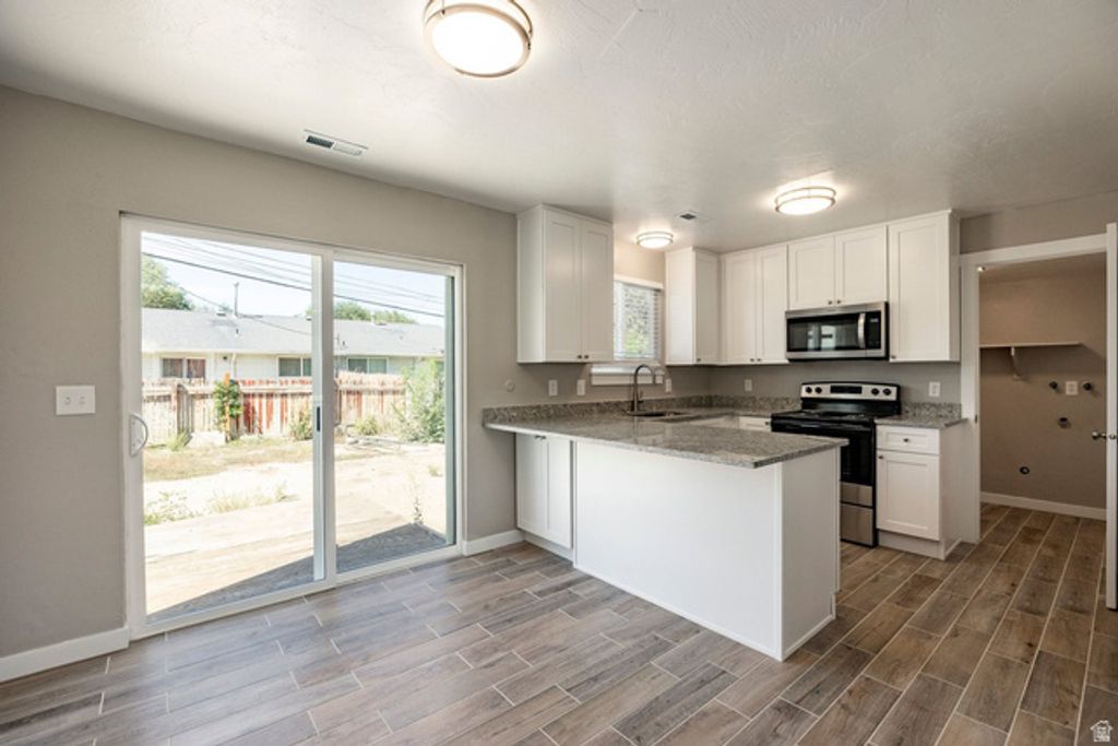 2376 S 1440 W, Salt Lake City, UT 84119 — photo 3