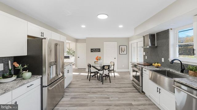 78 W TOMLIN STATION RD, Mickleton, NJ 08056