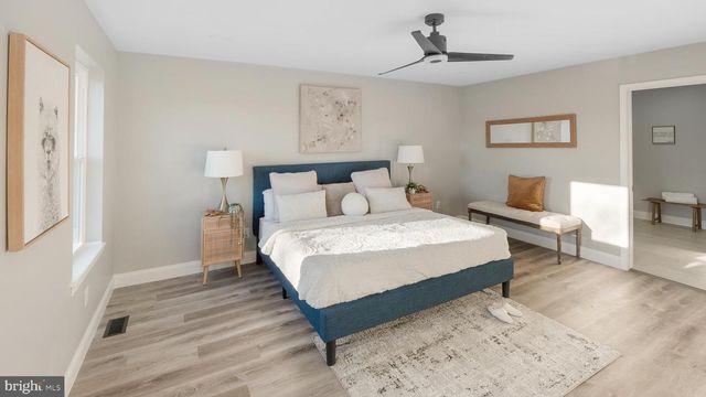 78 W TOMLIN STATION RD, Mickleton, NJ 08056