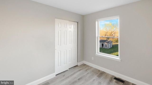 78 W TOMLIN STATION RD, Mickleton, NJ 08056