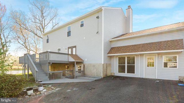 78 W TOMLIN STATION RD, Mickleton, NJ 08056