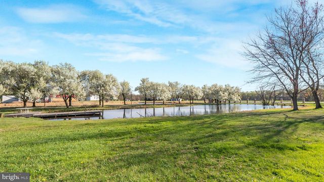 78 W TOMLIN STATION RD, Mickleton, NJ 08056