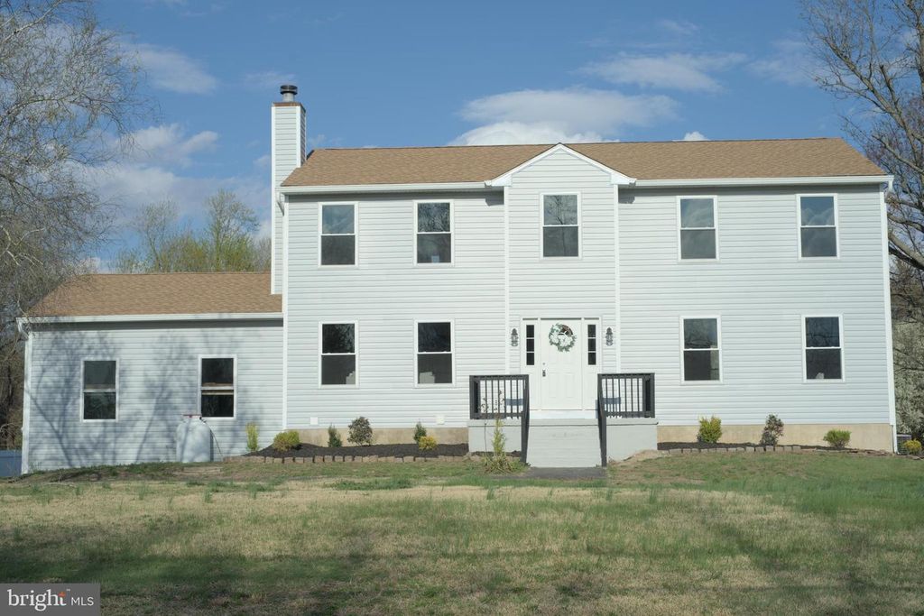 78 W TOMLIN STATION RD, Mickleton, NJ 08056