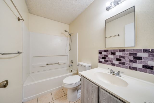 6863 Cypress Mist, Converse, TX 78109