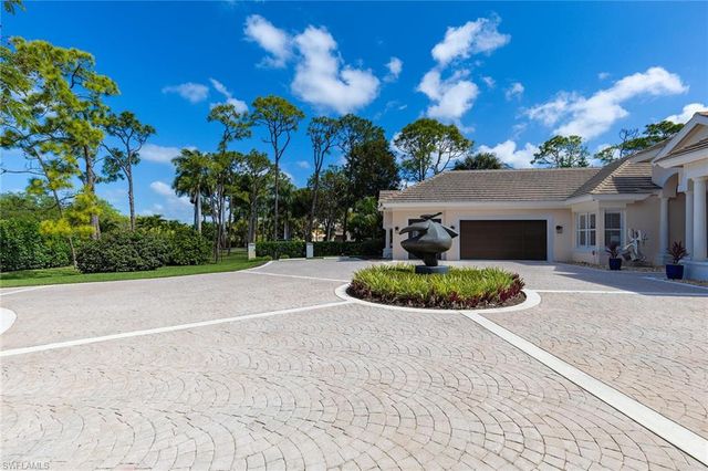 6656 Trail BLVD, Naples, FL 34108