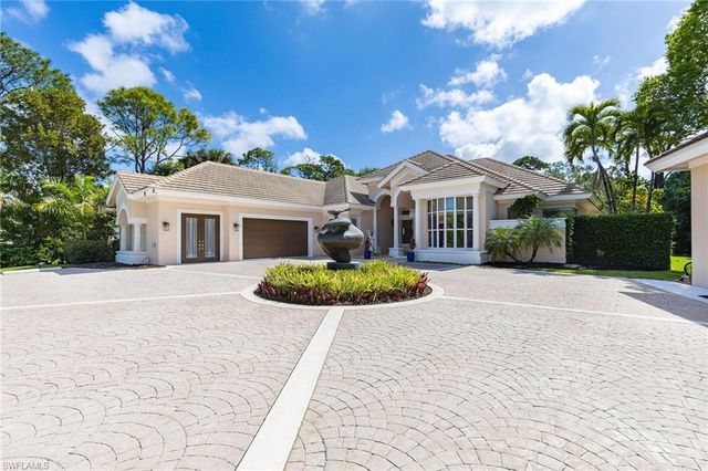 6656 Trail BLVD, Naples, FL 34108