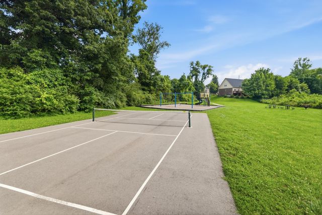 8012 Mandan Dr, Brentwood, TN 37027