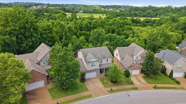 8012 Mandan Dr, Brentwood, TN 37027