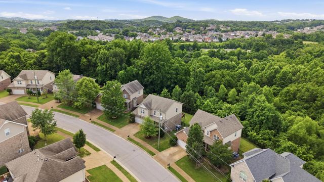 8012 Mandan Dr, Brentwood, TN 37027