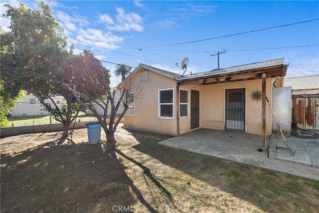 243 E Olive, San Bernardino, CA 92410