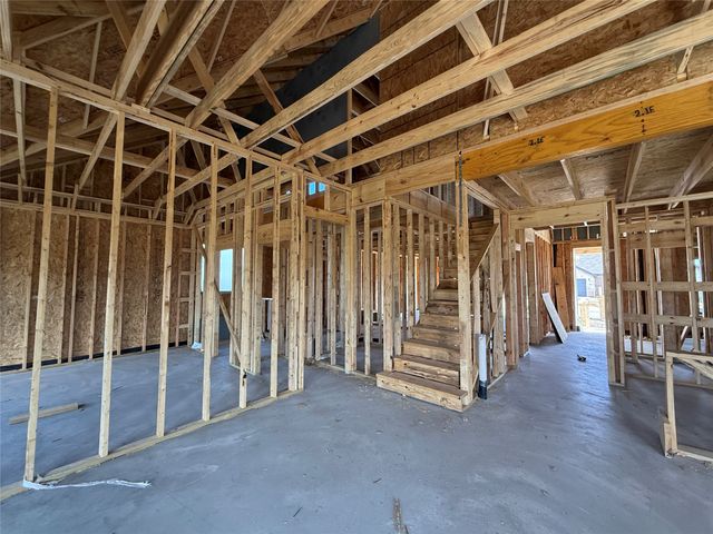 205 Comfort Drive, Godley, TX 76044