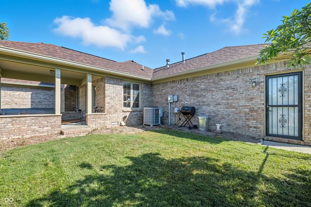 7424 Cindy Drive, Mccordsville, IN 46055