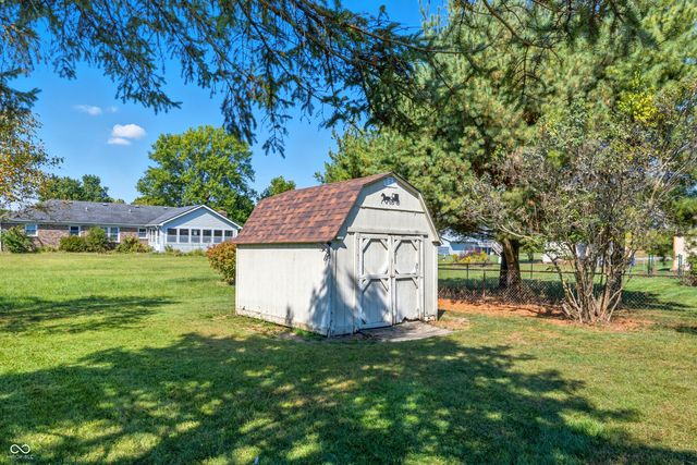 7424 Cindy Drive, Mccordsville, IN 46055