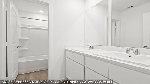 930 Sutherland Falls Drive, Conroe, TX 77303