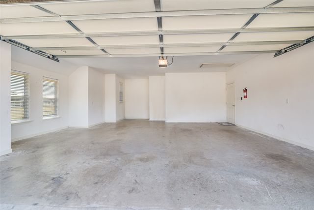 2468 Vz County Road 2511 Road, Canton, TX 75103