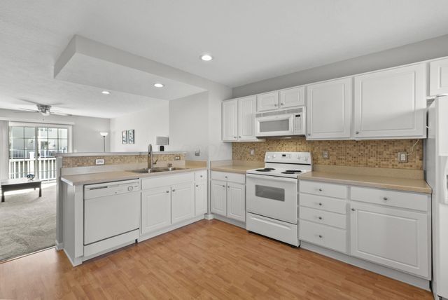 5589 Bow Falls Boulevard, 19, Dublin, OH 43016