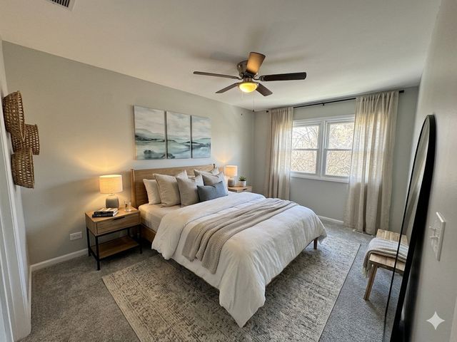 940 Tanglewood Drive, Wheeling, IL 60090